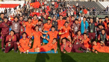 黄健翔：中国足球不能一直这么踢，董路强硬回击！