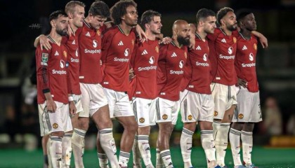 曼联VS伯恩利前瞻：耻辱出局后冲英超首胜！谢什科能否打入首球？