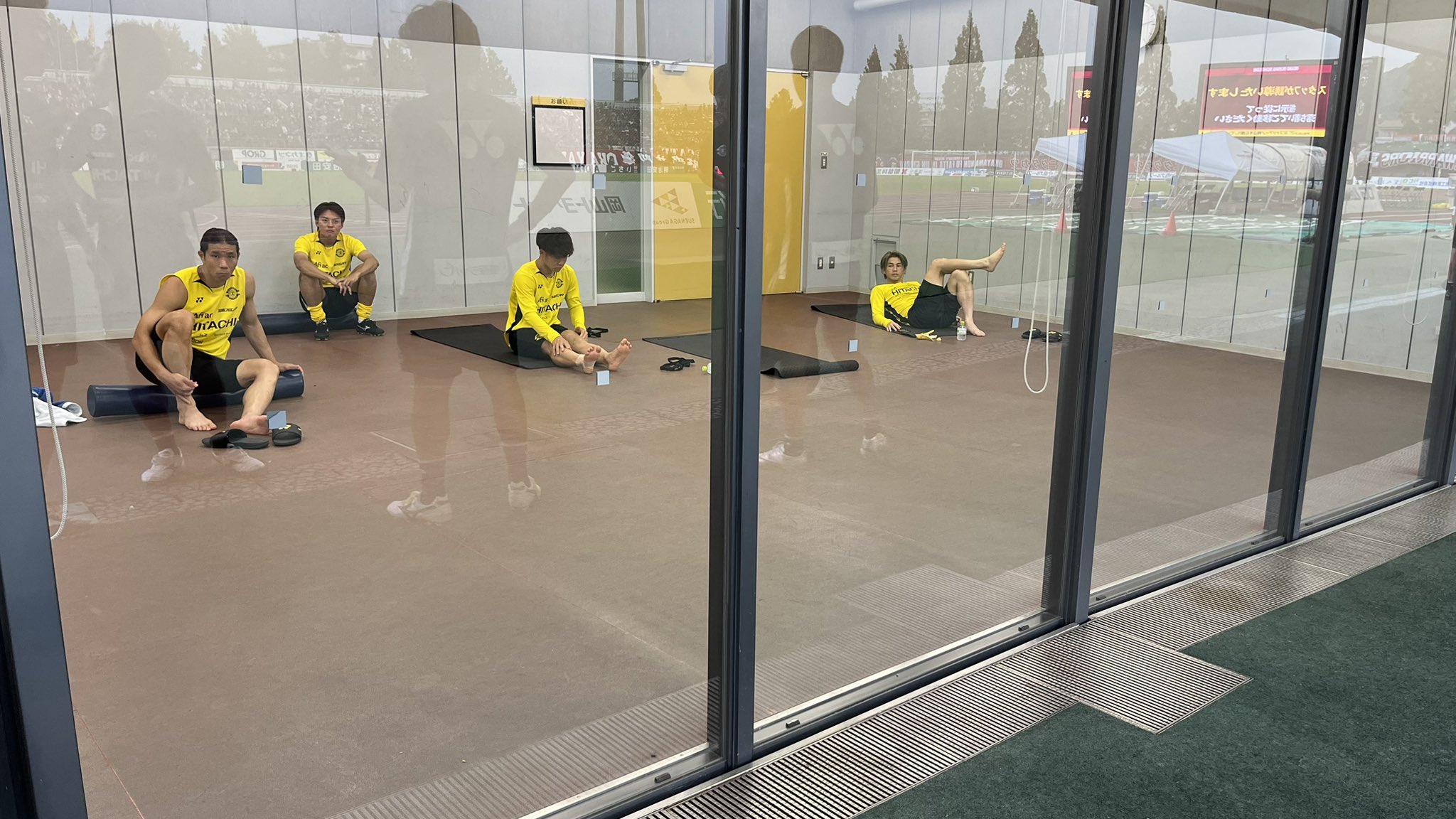 GyixATBbgAA3QvR.jfif